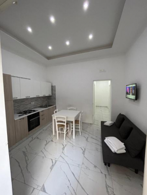 LAVINAIO'S HOUSE Napoli